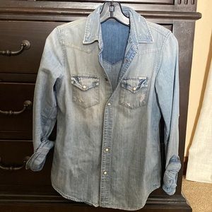 MOTHER Denim Button up Shirt. Small